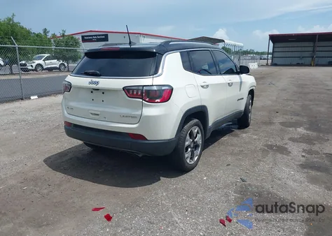 2018 Jeep Compass Limited 4X4 из США, поврежденный, VIN 3C4NJDCB6JT178250